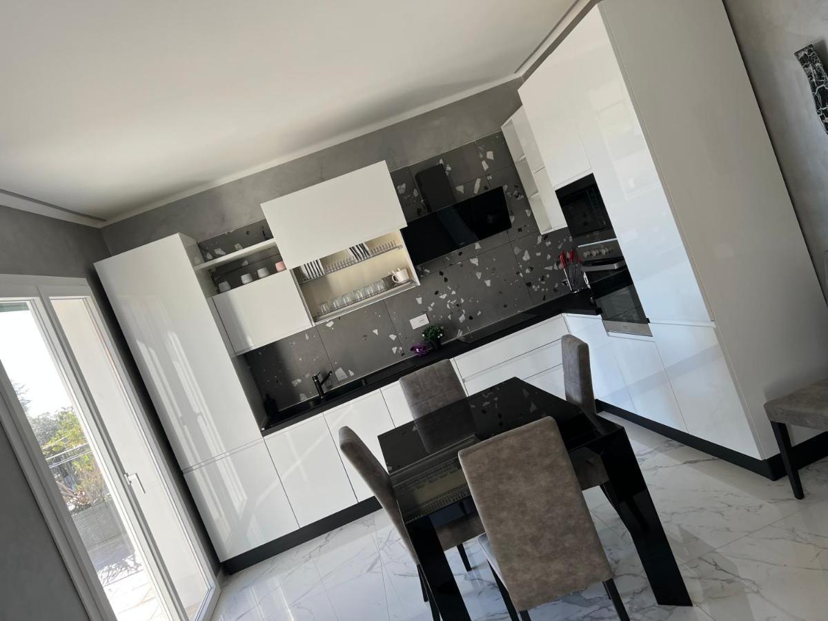Corso Montecarlo Ventimiglia Exterior foto